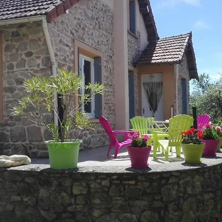 Des Sapins Apartment *